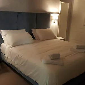  Pensjonat Maison D'elite Włochy